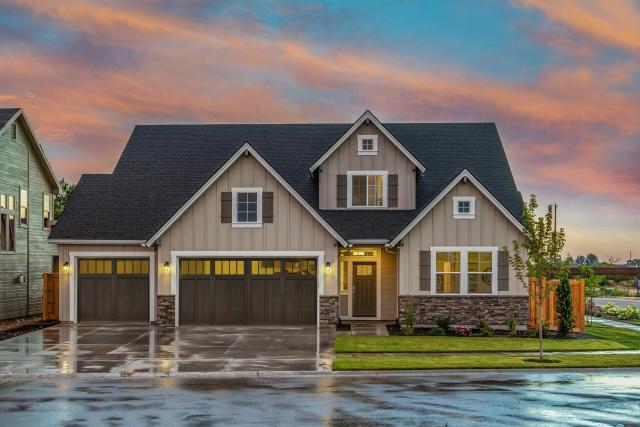 Make Sure Your Day Goes Smoothly with Garage Door Repair hero image