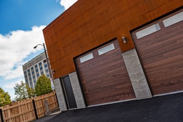 CHI Accents Woodtones Garage Door Finishes product image