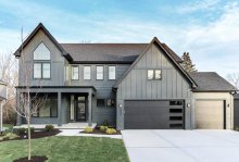 CHI Skyline Flush garage doors on a contemporary home